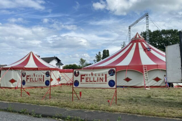 Du betrachtest gerade Zirkus